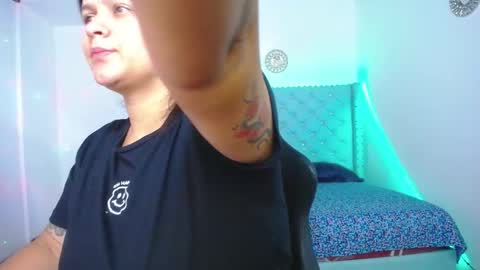 kriss_sweetboobs online show from 01-15-25, 12:04