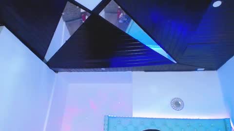 kriss_sweetboobs online show from 01-17-25, 12:31