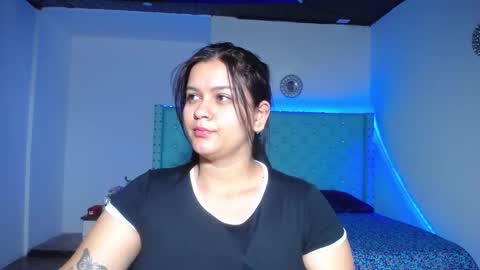 kriss_sweetboobs online show from 01-18-25, 12:04