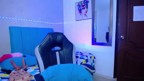 kriss_sweetboobs online show from 02-14-26, 12:24