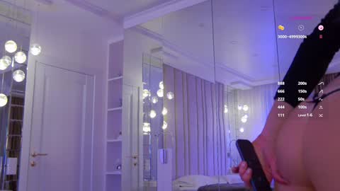 Snapshot of krissone chatting on 01-20-25, 06:32 Kristina online show from 01-20-25, 06:32
