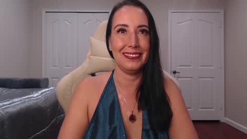 Krissy online show from 01-22-25, 12:48
