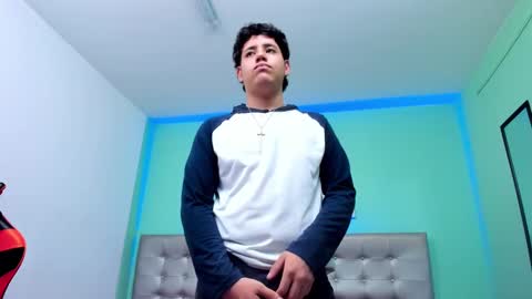 krist_palma online show from 02-14-25, 11:09