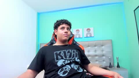 krist_palma online show from 02-15-25, 08:11