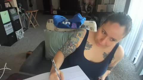 Snapshot of kristajay chatting on 02-16-26, 06:37 Krista online show from 02-16-26, 06:37