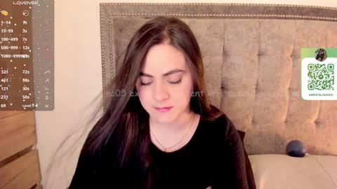 Snapshot of kristalina5 chatting on 01-15-25, 03:11 camila online show from 01-15-25, 03:11