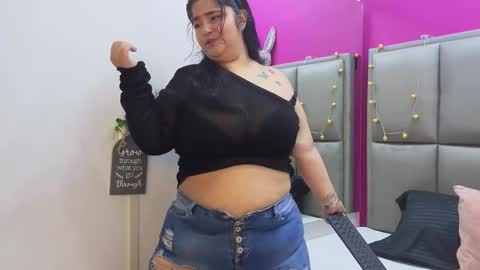 Krista Ritter online show from 10-22-25, 02:34