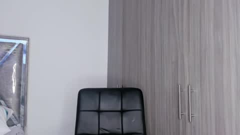 kristen_dollts online show from 11-17-25, 01:55