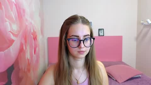 Kristina Adel online show from 01-17-25, 08:02