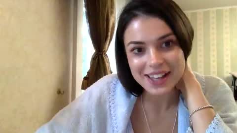 kristinalamour96 online show from 10-07-25, 01:30