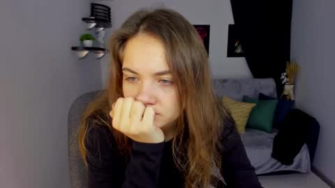 Kristina online show from 01-14-25, 03:01