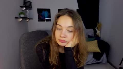 Kristina online show from 01-14-25, 06:02