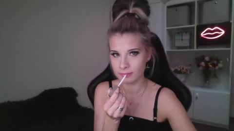 KristineAmore online show from 10-13-25, 02:06