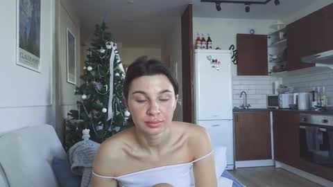 Kristi online show from 12-20-25, 05:47