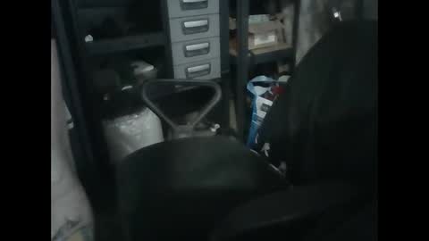 Snapshot of kristo2323 chatting on 09-28-25, 12:05 kristo2323 online show from 09-28-25, 12:05