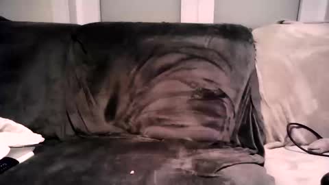 kristoffer220 online show from 12-17-24, 07:59