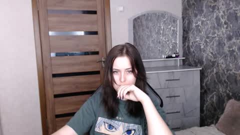 Kristy online show from 12-21-25, 08:27