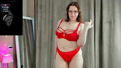 Kristina online show from 11-21-25, 02:43