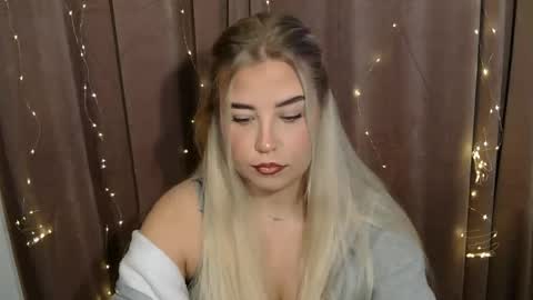 KristyFlowers online show from 12-02-24, 06:20