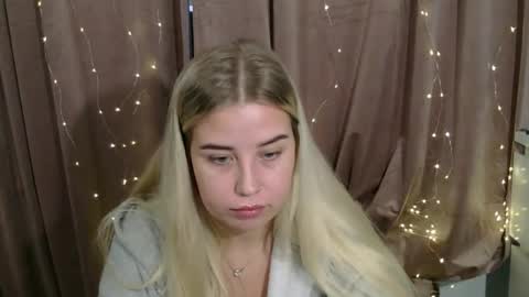 KristyFlowers online show from 12-06-24, 09:43