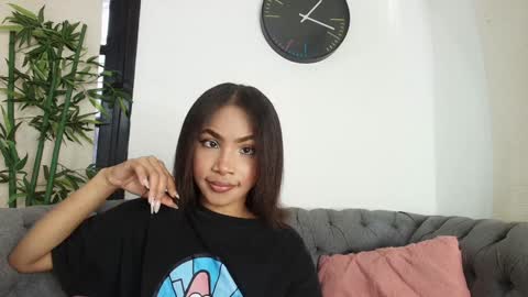 Cristina online show from 01-12-25, 07:31