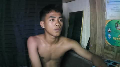 Snapshot of kritthanarkorn chatting on 09-25-25, 01:04 kritthanarkorn online show from 09-25-25, 01:04