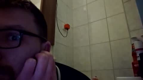 Tommy online show from 12-21-25, 05:31