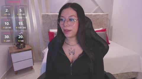 Snapshot of krystal_park chatting on 12-03-24, 02:05 krystal online show from 12-03-24, 02:05