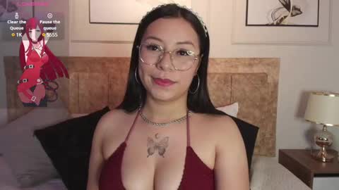 Snapshot of krystal_park chatting on 01-11-25, 04:06 krystal online show from 01-11-25, 04:06