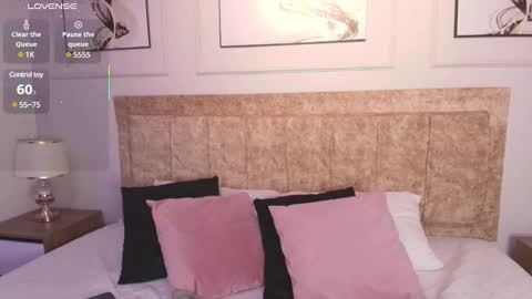 Snapshot of krystal_park chatting on 02-09-25, 05:40 krystal online show from 02-09-25, 05:40