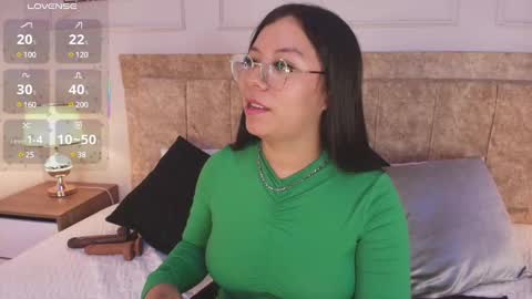 Snapshot of krystal_park chatting on 02-23-25, 02:14 krystal online show from 02-23-25, 02:14