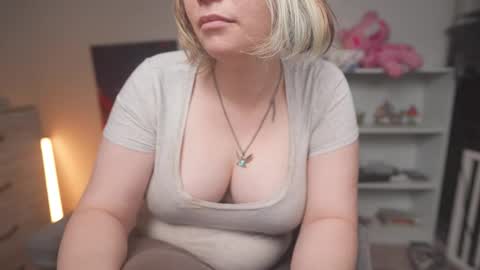 Krystal Syx online show from 11-28-25, 12:57