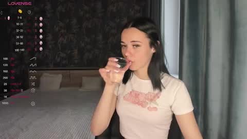 Ksenia online show from 09-20-25, 01:56