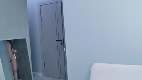 Snapshot of ksenyahot chatting on 03-05-25, 10:11 WebcamWhore online show from 03-05-25, 10:11