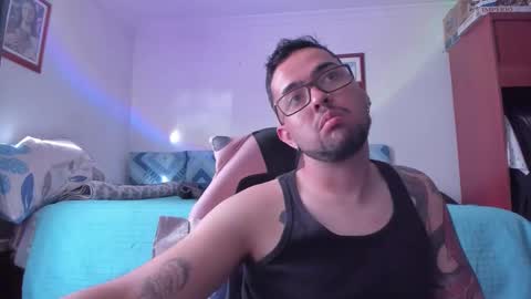 Sam monitor de modelos independientes online show from 10-06-25, 09:01