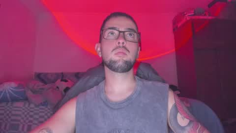 Sam monitor de modelos independientes online show from 11-05-25, 05:40