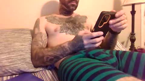 kuahdaddy6969 online show from 10-03-25, 04:20