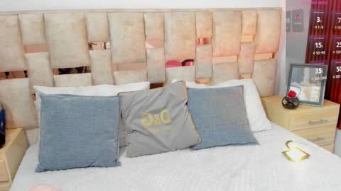 SARA online show from 11-19-25, 11:32