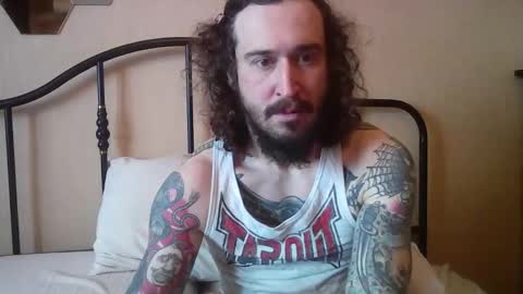 Snapshot of kumisboy chatting on 02-07-26, 09:46 Robert online show from 02-07-26, 09:46