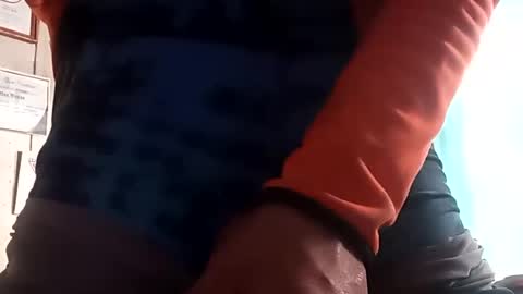 kumnnkevsuks4 online show from 01-24-25, 09:37