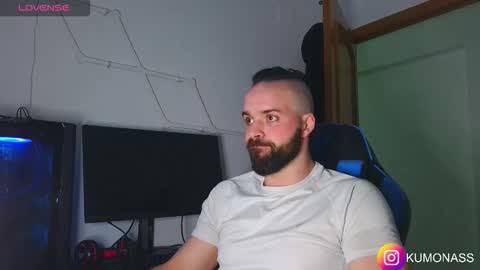 Snapshot of kumonass chatting on 11-19-25, 05:57 kumonass online show from 11-19-25, 05:57