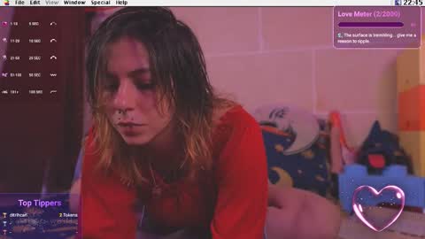 Krypto hethey online show from 10-17-25, 08:44