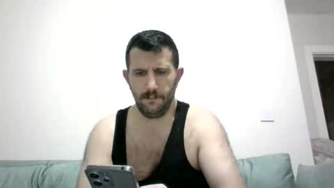 Snapshot of kurdshman65 chatting on 01-28-25, 02:31 Kurdshman online show from 01-28-25, 02:31