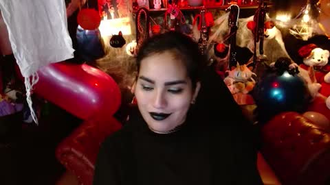 Fetiche Woman online show from 10-20-25, 12:11