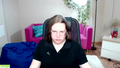 kuri_u online show from 02-06-26, 09:01