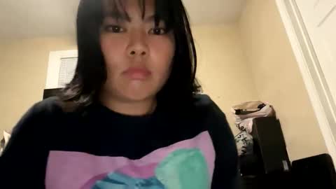 Snapshot of kuromixx444 chatting on 12-17-25, 10:49 kuromixx444 online show from 12-17-25, 10:49