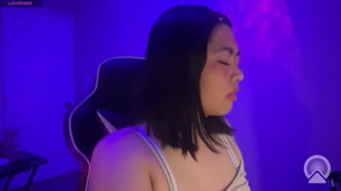 Snapshot of kuromixx444 chatting on 02-12-26, 05:13 kuromixx444 online show from 02-12-26, 05:13