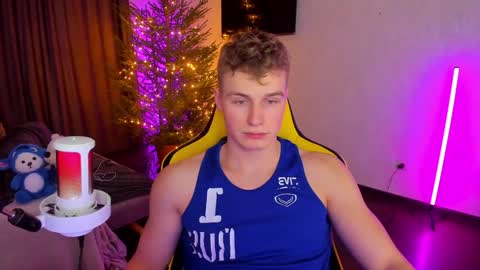 Snapshot of kurt_hanssen chatting on 01-11-25, 05:40 kurt_hanssen online show from 01-11-25, 05:40