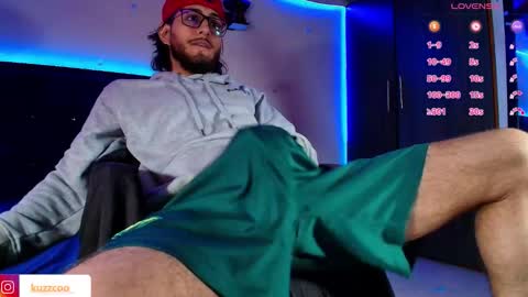 Snapshot of kuzzcoo chatting on 11-09-25, 12:36 kuzzcoo online show from 11-09-25, 12:36