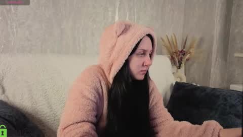 Kvetachka Thu-Sun 0900am-1500pmGTM2 online show from 10-17-25, 01:53